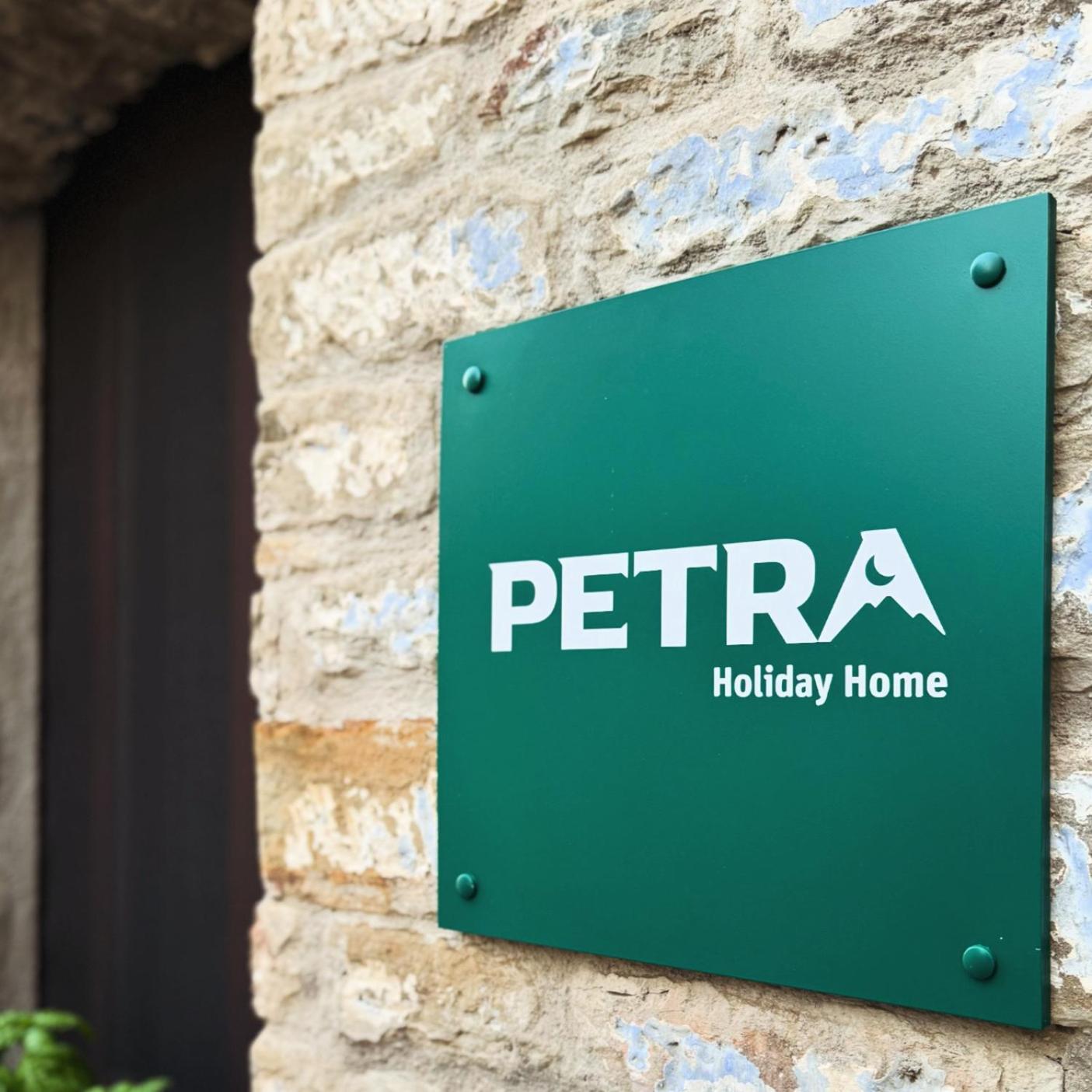 Petra Holiday Home Pietrapertosa Exterior photo